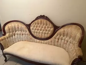 Kimball Reproductions Cameo Sofa in Victorian Style - Picture 1 of 1