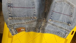 Tommy Hilfiger Boyfriend Jeans Womens Size 14 Medium Wash Denim - Picture 1 of 6