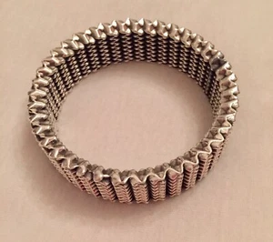 Silver Bangle. 925. Beautiful And Immaculate. - Picture 1 of 3