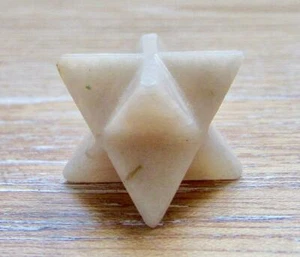 White Jade Stone Merkaba Star Natural Rock Reiki Energy Collectible Gemstone - Picture 1 of 2