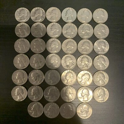 Full Roll (40) 1982 Washington Quarters P & D Mixed Mints Circulated $10 FV - Image 1 of 4