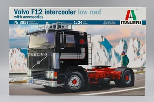 Italeri IT3957 Volvo F12 Intercooler Low Roof w/accessories - Imagen 1 de 11