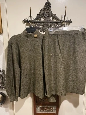 St John Two Pieces Skirt Set Gold Tweed - Image 1 of 4