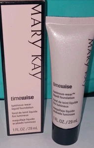 Mary Kay TimeWise Luminous Wear Liquid Foundation Beige 5 Normal To Dry Skin NIB - Picture 1 of 4