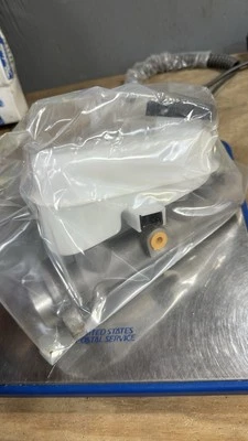 Dorman M2732 Master Cylinder  - Image 1 of 4