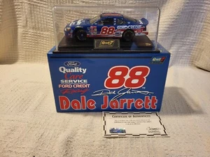 Nascar Diecast 1:24 Dale Jarrett 2000 Ford Taurus - Picture 1 of 5