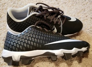 6.5 football cleats