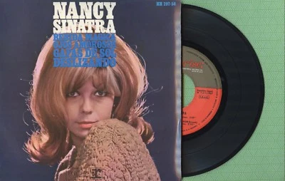 NANCY SINATRA / Bebida Magica, Deslizando  REPRISE HRE-297-56 Pres Spain 1967 EX - Image 1 of 4