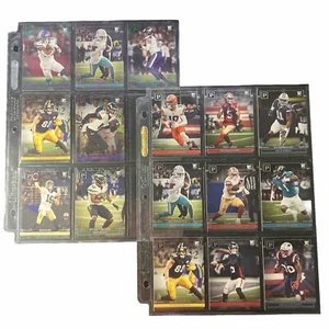 Lote de 16 tarjetas de novato de fútbol Chronicles Panini 2021 rosa verde - Imagen 1 de 2