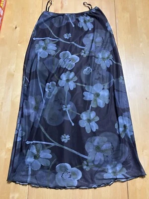 Юбка миди Motel Lassie с цветочным рисунком большая зеленая сетка без застежек на подкладке - Изображение 1 из 4