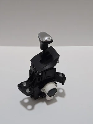 2011-2017 LEXUS CT200H GEAR SHIFT SHIFTER LEVER SELECTOR 75C833LHD - Image 1 of 4