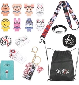 Estuche de pase billetera juego de tarjetas de identificación Changbin niños callejeros ventilador conexión 2024 Skz juguete trabajo - Imagen 1 de 4