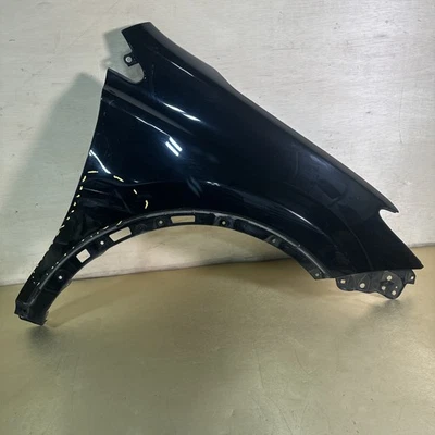 Toyota RAV4 2015 guardabarros delantero derecho OEM Foto 1 de 4