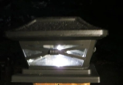 Davinci Solar Fence Post Lights 8 Lights with Bases NEW READ DESCRIPTION PLEASE - Image 1 of 3