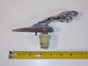 Vtg Jaguar Leaper Cat Chrome Car Vehicle Hood Ornament OEM - Picture 1 of 10