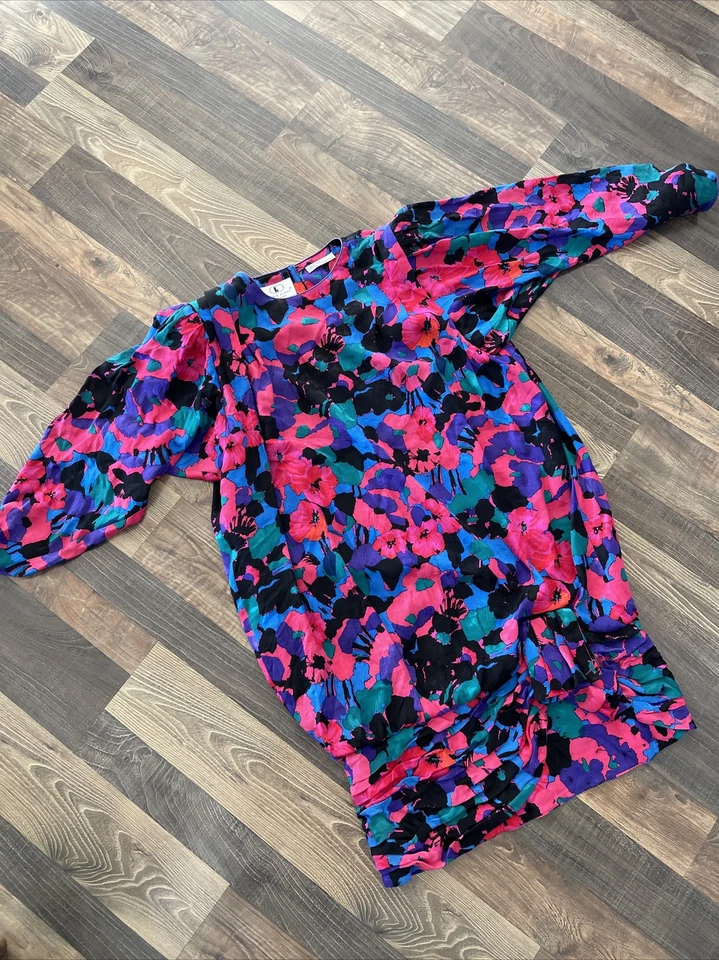 Vintage Flora Kung 100% Silk Dress 4 Bright Floral Puff Sleeve Ruch Front Hem - Image 1 of 4