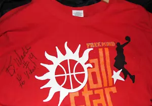 Dwyane Tyrone Wade Jr. SIGNIERTES ROTES T-SHIRT für 2009 All Stars Weekend Freemind XL - Bild 1 von 7
