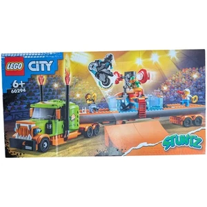 LEGO 60294 City Stunt Team Stunt Show Truck 420 pcs New And Sealed - Picture 1 of 3