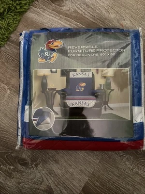Двусторонняя защита мебели для кресел-реклайнеров Kansas University 80 x 65 дюймов - Изображение 1 из 3