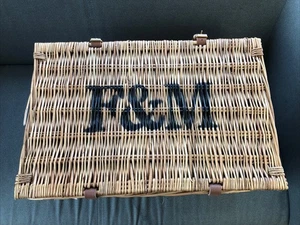 Fortnum and Mason F&M Medium Wicker Christmas Hamper Picnic Basket 48x22x32cm - Picture 1 of 10