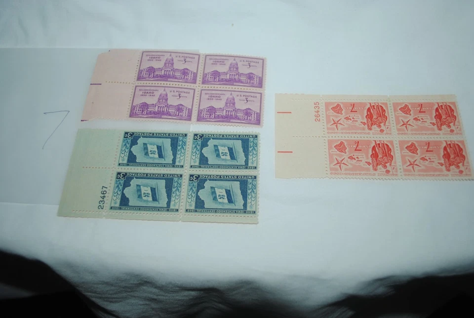 U.S. Postage Stamps, 2 vintage plate blocks plus 1 vintage block of 4, #EWPB7 - Image 1 of 3