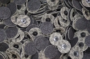 (50) 3” Scotch-Brite Roloc TR PRECISION Surface Conditioning Disc Extra Coarse - Picture 1 of 4
