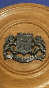 WAPPEN BAYERN auf schöner HOLZPLATTE (Gusseisen a/gedrechselter Scheibe-Teller) - Bild 1 von 4