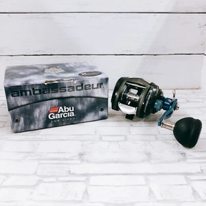 Abu Garcia SALTY STAGE Revo Lj-3 Right Handed Baitcasting Reel - Picture 1 of 8