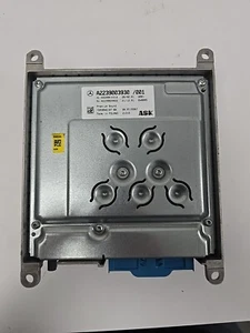 2021-2022 Mercedes Benz C300 S500 S580 Radio Antenna Module A2239003930 OEM A1 - Picture 1 of 2