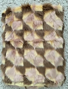 NEW Rachel Zoe Multicolor Luxe Faux Fur Throw Blanket 48”x72” Geometric Pink - Picture 1 of 6