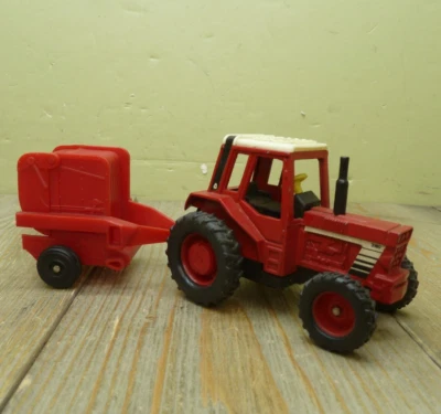 Case IH International Harvester 3180 Farm Tractor W/ Hay Baler Britains - Image 1 of 4