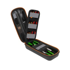 Funda de dardos Gear de EE. UU. para juego de 3 dardos, 12 vuelos y más - negra - Imagen 1 de 9