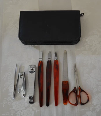 De Colección Baquelita Manicura 8 Piezas Set Cremallera Plegable Kit de Viaje Corea Foto 1 de 4