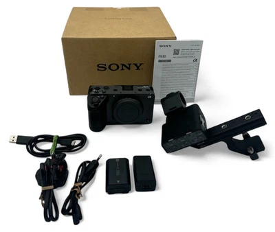 Sony FX30 Cinema Line 4K APS-C Kamera Body XLR Handle Unit OVP MwSt - Bild 1 von 4