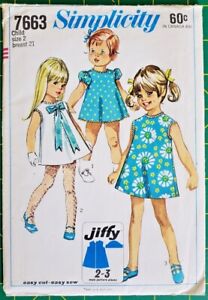 Simplicity 7663 Pattern - 1968 Jiffy Simple A Line Dress or Sleeve Size 2 Uncut