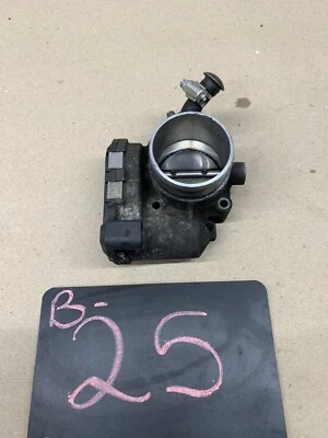 06A-133-062C 00-05 1.8t corpo do acelerador Jetta Golf Beetle Audi? TT GLI HATCH 2002 - Imagem 1 de 4