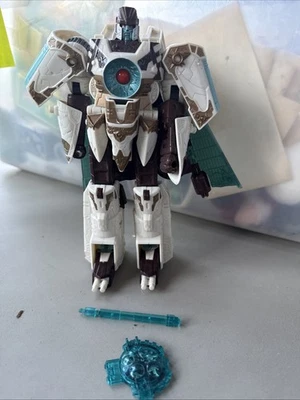 Transformers Vector Prime with Safeguard Complete Cybertron Voyager Class - Image 1 of 4
