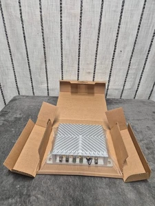 NEW - SYSLOGIC RPC/RSA4NX NVIDIA® Jetson Orin™ NX Rugged Computer - Imagen 1 de 6