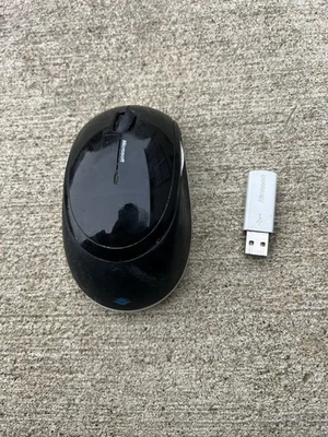 Microsoft Wireless Mouse  5000 - Image 1 of 4