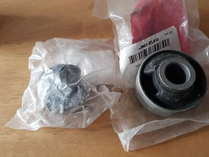 For Honda Mobilio Spike Front Lower Control Arm Wishbone Bushes Pair 2001-2008 - Picture 1 of 4