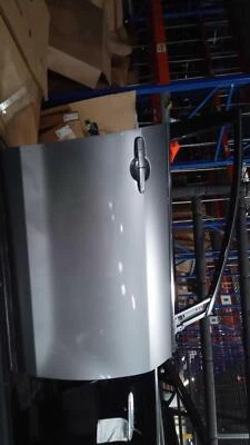 Conjunto de puerta delantera derecha usado se adapta a: Mazda CX-7 2011 delantero derecho grado A Foto 1 de 4