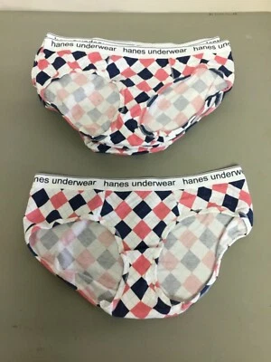 NWOT 10 Hanes Cotton Bikini w/ Wide Band Panty Size 6M White w/ Multi #95W - Image 1 of 2