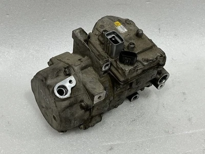 2015 LEXUS ES300H AIR CONDITION AC COMPRESSOR 88370-33020 - Image 1 of 4
