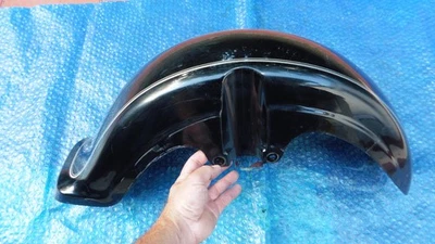 01 - 09 GUARDABARROS DELANTERO SUZUKI C50 BOULEVARD VL800 Foto 1 de 4