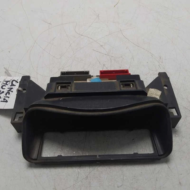 8200091779A Display orologio multifunzione Renault Clio II 2001-05 - Immagine 1 di 4