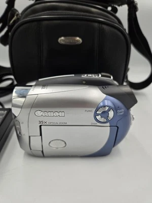 Canon DC210 35x Optical Zoom DVD Camcorder Silver And Camera Case - Image 1 of 4