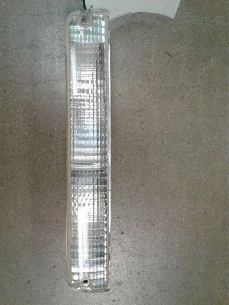 Passenger Corner/Park Light Bumper Mounted Fits 92-94 GRAND MARQUIS 53499 - Image 1 of 2