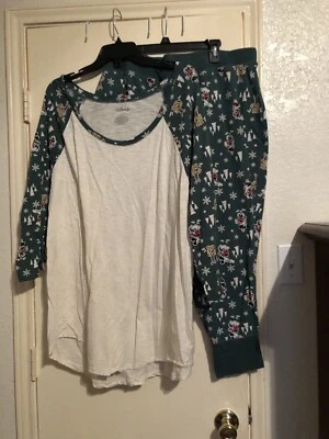 Juego de pijama verde oscuro Disney Mickey Mouse y Plutón 3XL Foto 1 de 3