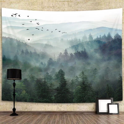Carteles de arte de tela de naturaleza bosque de montaña niebla tapiz extra grande para colgar en la pared Foto 1 de 4