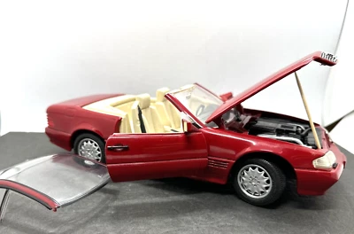Revell 1990 Mercedes Benz SL500 1/18 Die Cast08927 Clear Roof Free Shipping - Image 1 of 4